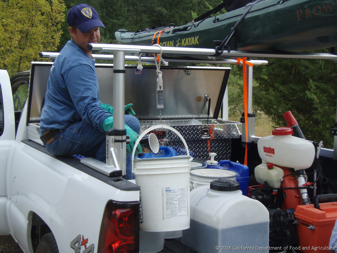 Original size: 1,080 x 810 in 0.828 MB
This image: 1080 x 810 in <196.831 KB
Tuesday, July 24, 2007 11:22:08 AM